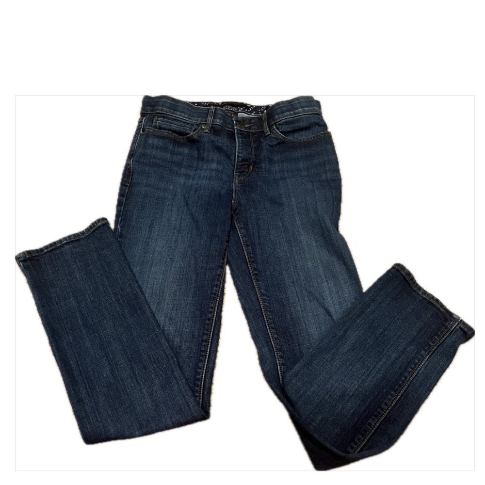 Levi’s Perfect Waist Straight 525 Jeans**Very good condition** Size 8 M**